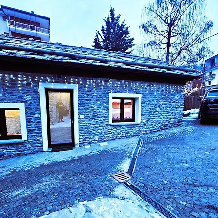 Lovely And Chalet